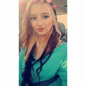 Meet your Posher, Hope